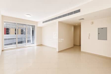 1 Bedroom Apartment for Sale in Dubai Sports City, Dubai - GOLF VIEW+MAID'S | GREAT OFFER | HIGH FLOOR 1 Bedroom Apartment for Sale in Dubai Sports City, Dubai - GOLF VIEW+MAID'S | GREAT OFFER | HIGH FLOOR
