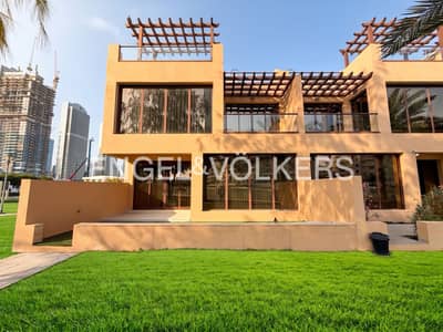 4 Schlafzimmer Townhouse zum zur Miete in Jumeirah Islands, Dubai - Reihenhaus in Jumeirah Islands，Jumeirah Islands Townhouses, 4 schlafzimmer, 310000 AED - 15990798