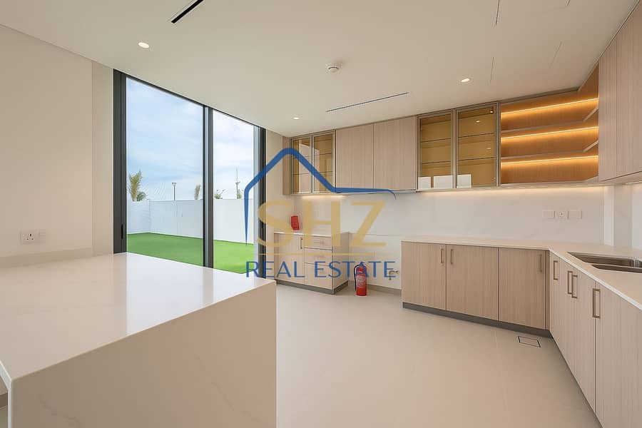 3 3. png