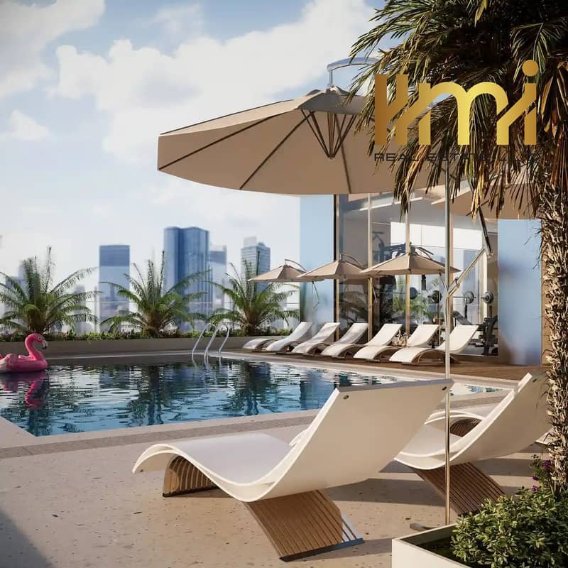 13 Stamn-Yuni-pool. webp