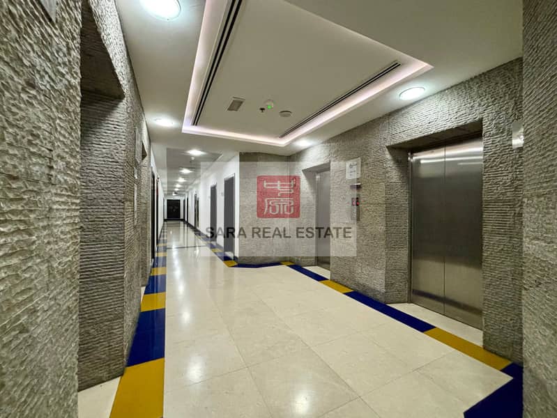 4 4.0 Elevator. JPG