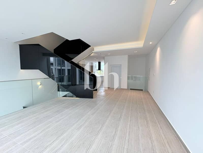 8 images image img
