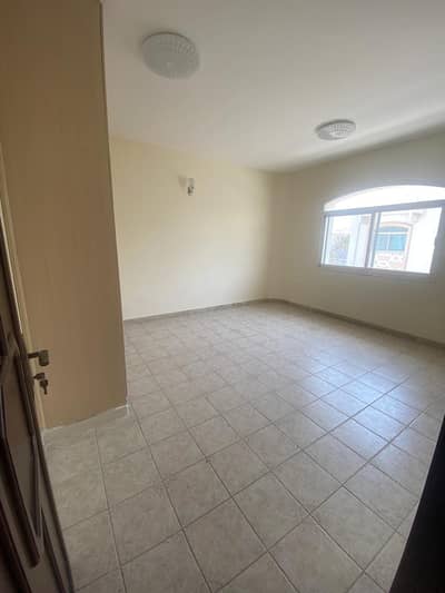 Villa de 4 chambres à à louer à Al Azra, Sharjah - WhatsApp Image 2026-08-05 at 14.56. 45 (4). jpeg