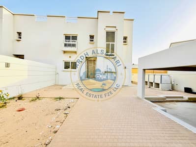 3 Bedroom Villa for Rent in Barashi, Sharjah - IMG_8577. jpeg 3 Bedroom Villa for Rent in Barashi, Sharjah - IMG_8577. jpeg