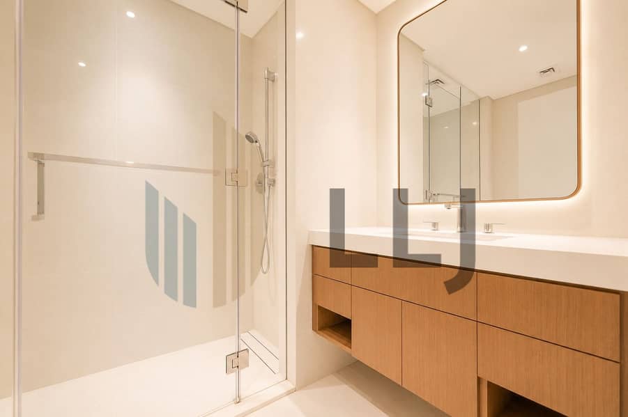 8 Spare Bathroom. jpg