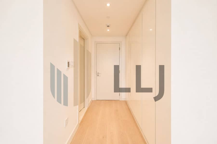 10 Wardrobe spare bedroom . jpg