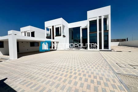 6 Bedroom Villa for Sale in Al Jubail Island, Abu Dhabi - Corner Unit | Huge plot | Type V6 Select