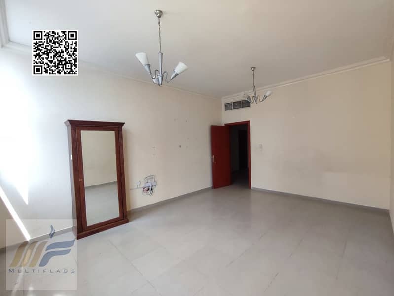 18 034ce968-46da-415a-8521-8dcb48a9da88. jpg