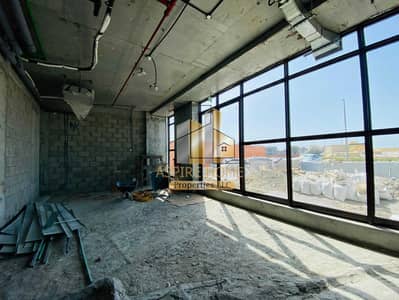 Showroom zum zur Miete in Al Shahama, Abu Dhabi - IMG-20250228-WA0028. jpg