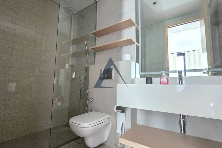 12 Property Image