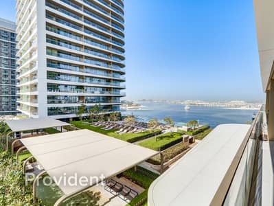 2 Bedroom Apartment for Sale in Dubai Harbour, Dubai - Corner Unit | Palm and Marina View | Upgraded 2 Bedroom Apartment for Sale in Dubai Harbour, Dubai - Corner Unit | Palm and Marina View | Upgraded