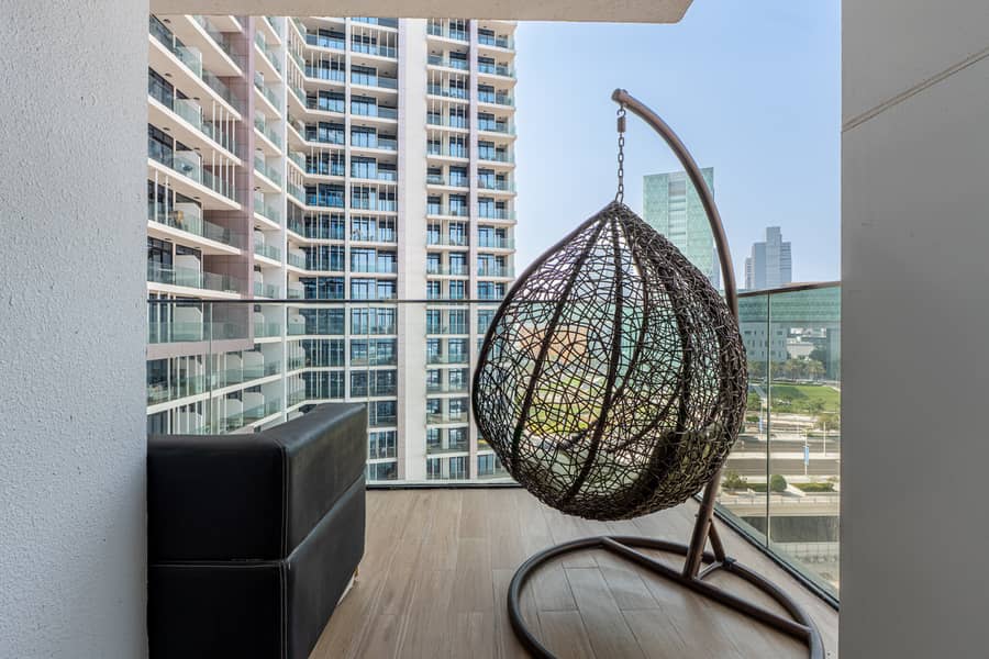 3 Balcony 4. jpg