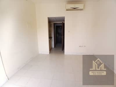 Estudio para en Alquiler en Muwaileh, Sharjah - WhatsApp Image 2026-08-05 at 18.10. 21 (3). jpeg Estudio para en Alquiler en Muwaileh, Sharjah - WhatsApp Image 2026-08-05 at 18.10. 21 (3). jpeg