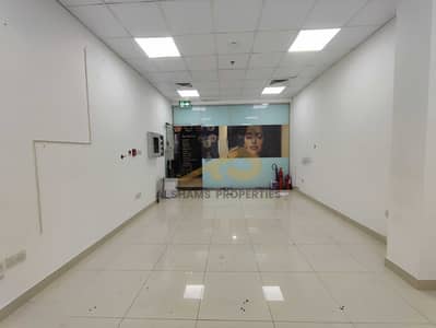 محل تجاري  للايجار في بر دبي، دبي - IMG_20260714_160410. jpg