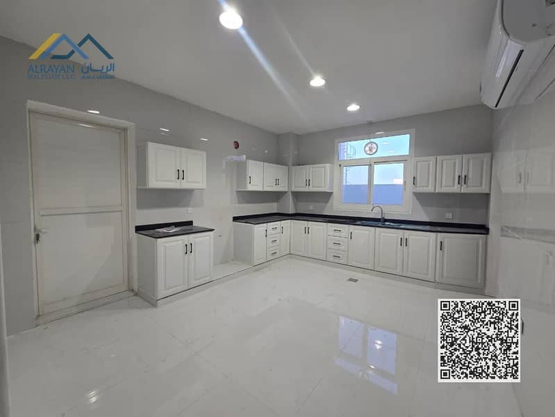 10 72c1526b-6b73-4ec4-8280-dd234bb775f7. jpg