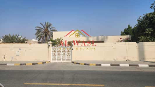 4 Bedroom Villa for Rent in Al Azra, Sharjah - WhatsApp Image 2026-08-05 at 8.21. 42 AM (12). jpeg 4 Bedroom Villa for Rent in Al Azra, Sharjah - WhatsApp Image 2026-08-05 at 8.21. 42 AM (12). jpeg