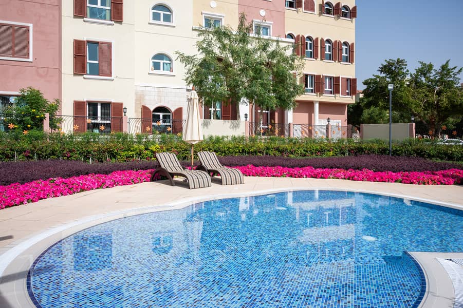 36 Discovery Gardens Amenities 06. jpg