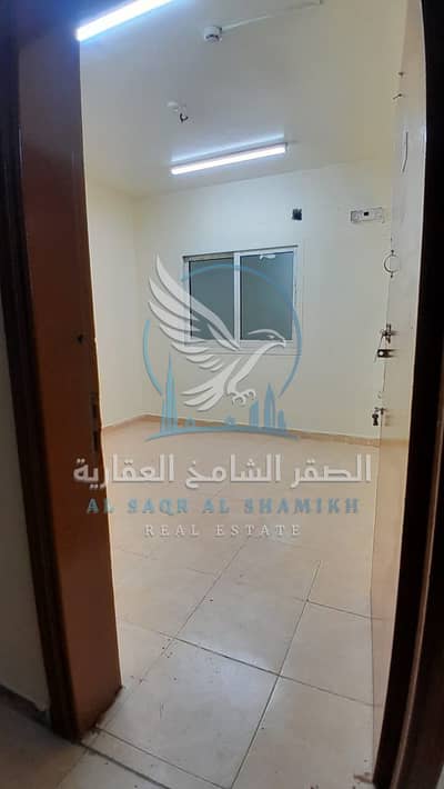سكن عمال للايجار في المنطقة الصناعية، الشارقة - WhatsApp Image 2026-08-04 at 12.54. 15 PM. jpeg سكن عمال للايجار في المنطقة الصناعية، الشارقة - WhatsApp Image 2026-08-04 at 12.54. 15 PM. jpeg