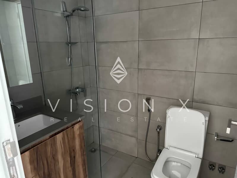 8 09. jpeg
