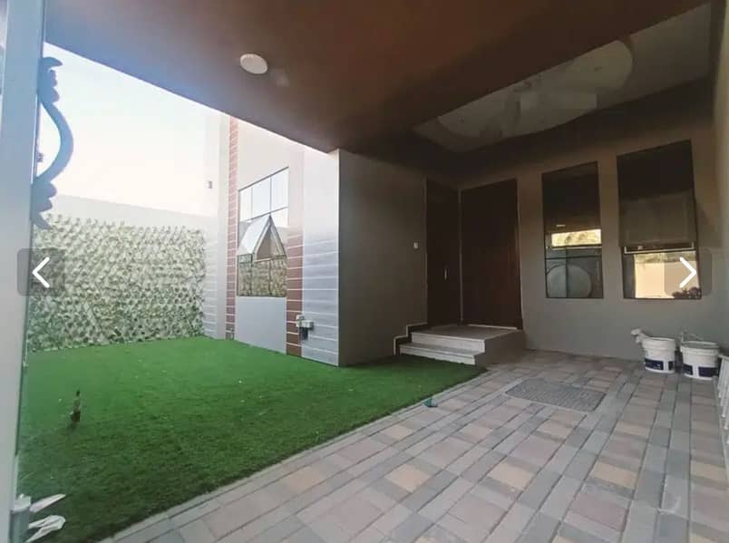 4 1001360773. jpg