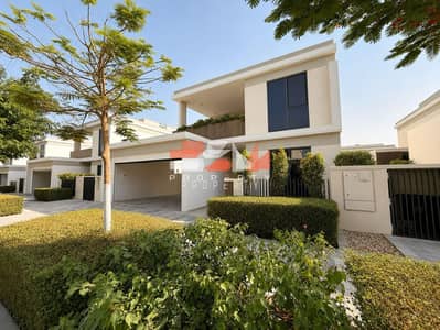 4 Bedroom Townhouse for Rent in Tilal Al Ghaf, Dubai - 4BR + M + D | Large Plot | Private Garden
