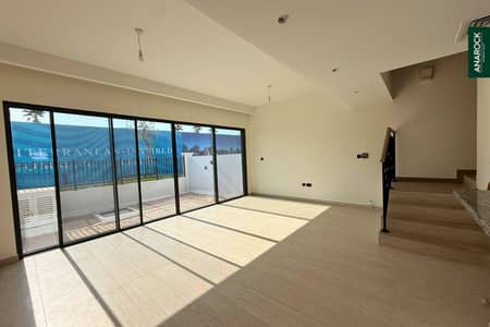 4 Camere Townhouse in vendita a DAMAC Lagoons, Dubai - Villetta a schiera a DAMAC Lagoons,Santorini, 4 camere da letto, 3300000 AED - 16083478 4 Camere Townhouse in vendita a DAMAC Lagoons, Dubai - Villetta a schiera a DAMAC Lagoons,Santorini, 4 camere da letto, 3300000 AED - 16083478