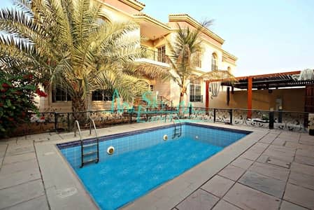 Very spacious 5 bed with private pool Jumeirah 2 Very spacious 5 bed with private pool Jumeirah 2