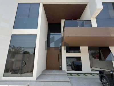 5 Bedroom Villa for Sale in Yas Island, Abu Dhabi - Brand New Villa | Hot Deal | Prime Location