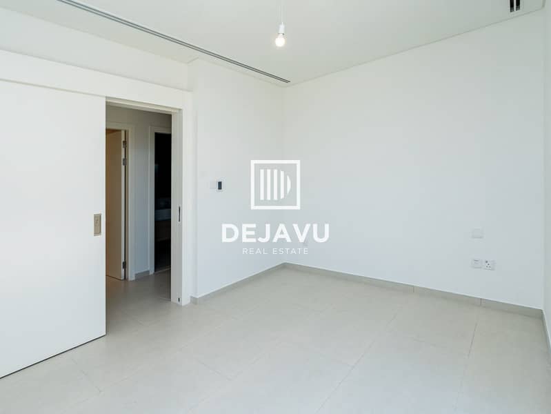 9 JAV pics of 4BR corner, 4th BR. jpg