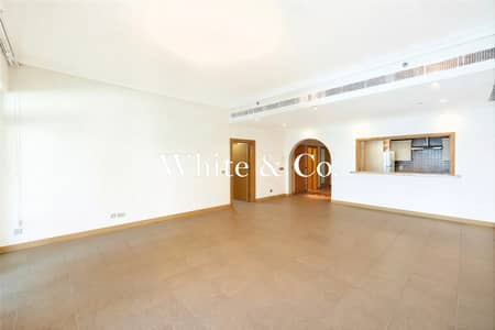 2 habitaciones Apartamento para en Alquiler en Palm Jumeirah, Dubai - Apartamento en Palm Jumeirah,Shoreline Apartments,Al Khushkar, 2 dormitorios, 180000 AED - 16083614 2 habitaciones Apartamento para en Alquiler en Palm Jumeirah, Dubai - Apartamento en Palm Jumeirah,Shoreline Apartments,Al Khushkar, 2 dormitorios, 180000 AED - 16083614