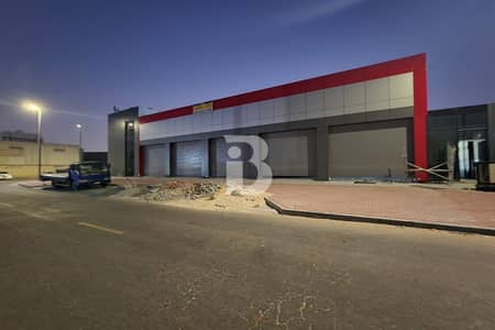 Warehouse para en Alquiler en Al Qusais, Dubai - Almacén en Al Qusais，Al Qusais Industrial Area，Al Qusais Industrial 2, 215000 AED - 16083858