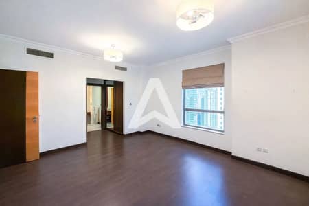 2 Bedroom Apartment for Sale in Jumeirah Beach Residence (JBR), Dubai - Spacious 2BR | High Floor | Sea View | Balcony 2 Bedroom Apartment for Sale in Jumeirah Beach Residence (JBR), Dubai - Spacious 2BR | High Floor | Sea View | Balcony