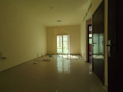 1 Slaapkamer Appartement te Huur in Al Khan, Sharjah - 135270. jpg
