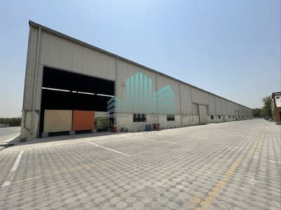 Warehouse in affitto a Dubai Investments Park (DIP), Dubai - Gemini_Generated_Image_7i3hjp7i3hjp7i3h. png