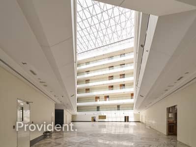 Office for Rent in Bur Dubai, Dubai - Spacious Office | Prime Location | Ready to Move