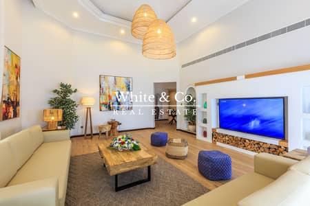 4 Bedroom Villa for Rent in Palm Jumeirah, Dubai - High Number | Furnished | Bills Included 4 Bedroom Villa for Rent in Palm Jumeirah, Dubai - High Number | Furnished | Bills Included