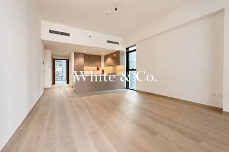 2 Schlafzimmer Wohnung zum zum Verkauf in Meydan, Dubai - Wohnung in Meydan,Meydan One,Azizi Riviera,Riviera Beachfront,Riviera Beachfront Tower B, 2 schlafzimmer, 2500000 AED - 14695794 2 Schlafzimmer Wohnung zum zum Verkauf in Meydan, Dubai - Wohnung in Meydan,Meydan One,Azizi Riviera,Riviera Beachfront,Riviera Beachfront Tower B, 2 schlafzimmer, 2500000 AED - 14695794