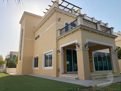 4 Camere Villa in affitto a Jumeirah Park, Dubai - IMG_7744. jpeg 4 Camere Villa in affitto a Jumeirah Park, Dubai - IMG_7744. jpeg