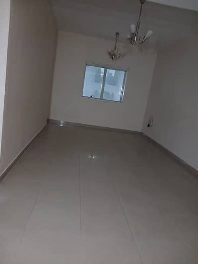 阿尔马贾兹， 夏尔迦 2 卧室单位待租 - WhatsApp Image 2026-08-05 at 5.15. 51 PM (1). jpeg