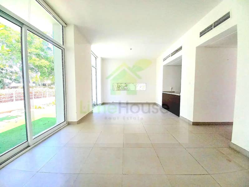 arabella-mudon-3-bedroom-semi-detached-villa-living-dining-area-garden-view-02. jpg arabella-mudon-3-bedroom-semi-detached-villa-living-dining-area-garden-view-02. jpg