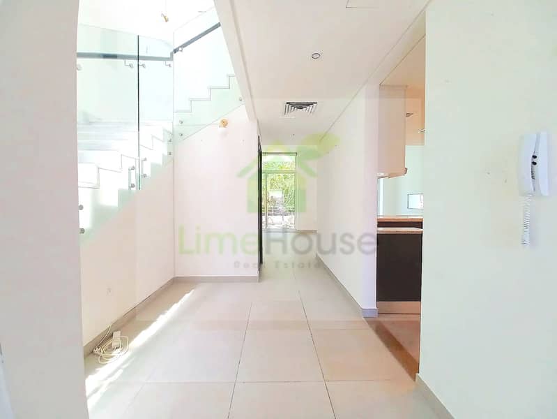 4 arabella-mudon-3-bedroom-semi-detached-villa-bathroom-02. jpg