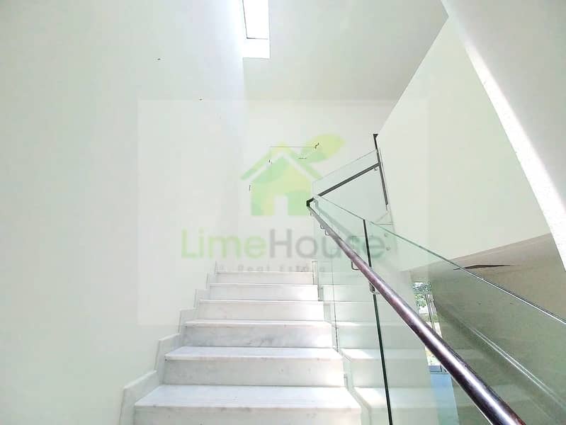 5 arabella-mudon-3-bedroom-semi-detached-villa-bathroom-03. jpg