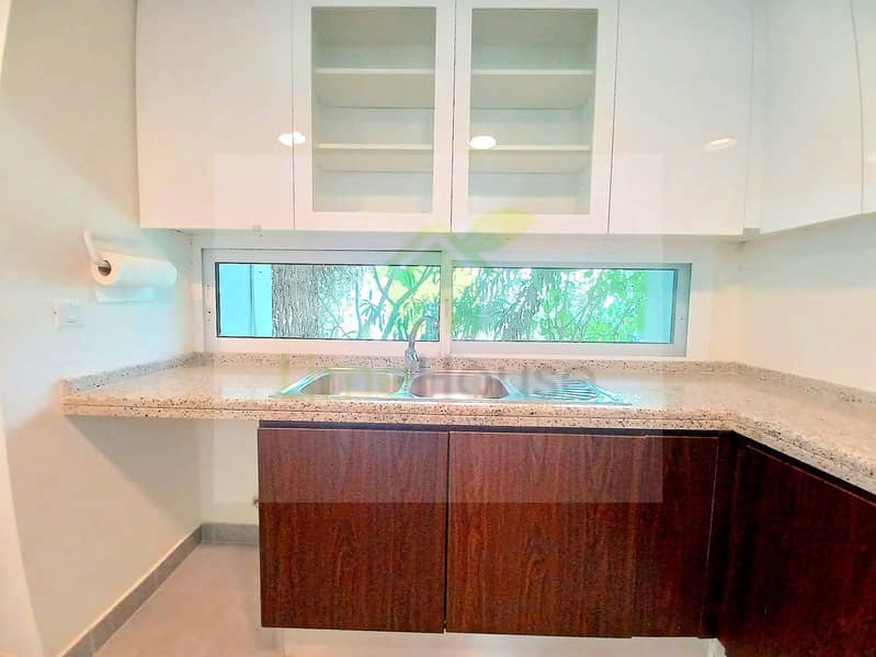 10 arabella-mudon-3-bedroom-semi-detached-villa-kitchen-sink-countertop-detail. jpg
