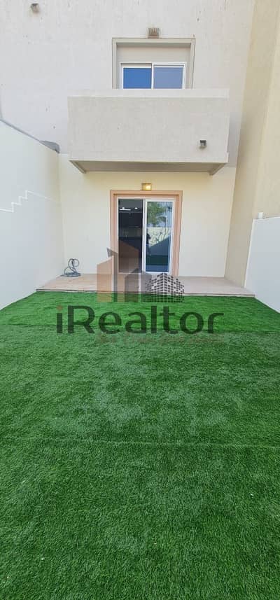 2 Bedroom Townhouse for Rent in Al Reef, Abu Dhabi - WhatsApp Image 2026-08-06 at 8.57. 54 AM (1). jpeg 2 Bedroom Townhouse for Rent in Al Reef, Abu Dhabi - WhatsApp Image 2026-08-06 at 8.57. 54 AM (1). jpeg