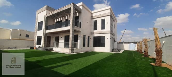 7 Schlafzimmer Villa zum zum Verkauf in Hoshi, Sharjah - 7bdbd6f0-72e4-4bb8-9af5-df64d4545198. jpg 7 Schlafzimmer Villa zum zum Verkauf in Hoshi, Sharjah - 7bdbd6f0-72e4-4bb8-9af5-df64d4545198. jpg