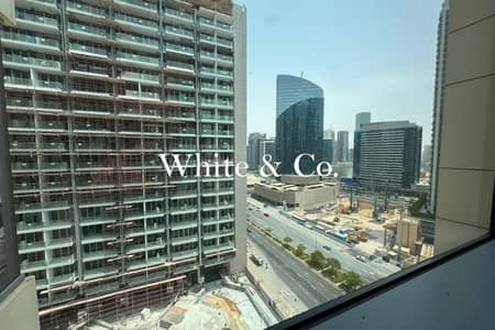 1 Bedroom Apartment for Sale in Downtown Dubai, Dubai - Vacant | Investor deal | Motivated Seller 1 Bedroom Apartment for Sale in Downtown Dubai, Dubai - Vacant | Investor deal | Motivated Seller