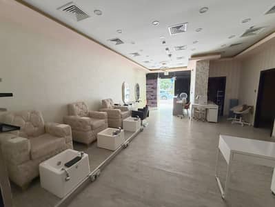 Shop de à à louer à International City Phase 2 (Warsan 4), Dubai - Salon Enhanced 2. jpg Shop de à à louer à International City Phase 2 (Warsan 4), Dubai - Salon Enhanced 2. jpg