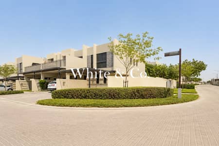 Townhouse de 3 chambres à à vendre à DAMAC Hills 2 (Akoya by DAMAC), Dubai - Maison de ville à DAMAC Hills 2 (Akoya by DAMAC),Zinnia, 3 chambres, 2200000 AED - 16087016 Townhouse de 3 chambres à à vendre à DAMAC Hills 2 (Akoya by DAMAC), Dubai - Maison de ville à DAMAC Hills 2 (Akoya by DAMAC),Zinnia, 3 chambres, 2200000 AED - 16087016