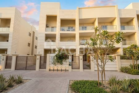 3 habitaciones Villa para en Venta en Jumeirah Village Circle (JVC), Dubai - Villa en Jumeirah Village Circle (JVC),JVC District 15,Tulip Park, 3 dormitorios, 2400000 AED - 16086778 3 habitaciones Villa para en Venta en Jumeirah Village Circle (JVC), Dubai - Villa en Jumeirah Village Circle (JVC),JVC District 15,Tulip Park, 3 dormitorios, 2400000 AED - 16086778