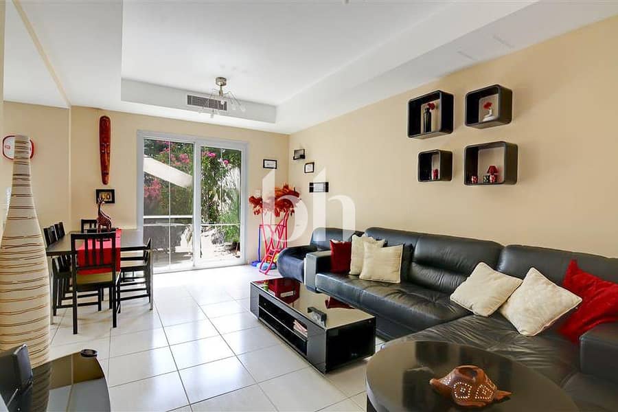 2 images image img